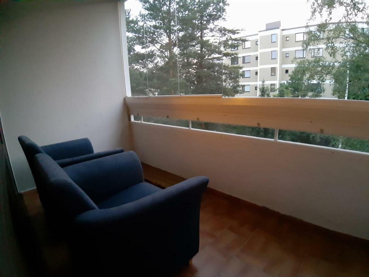 Tulppaani Hotel Vantaa Esterno foto